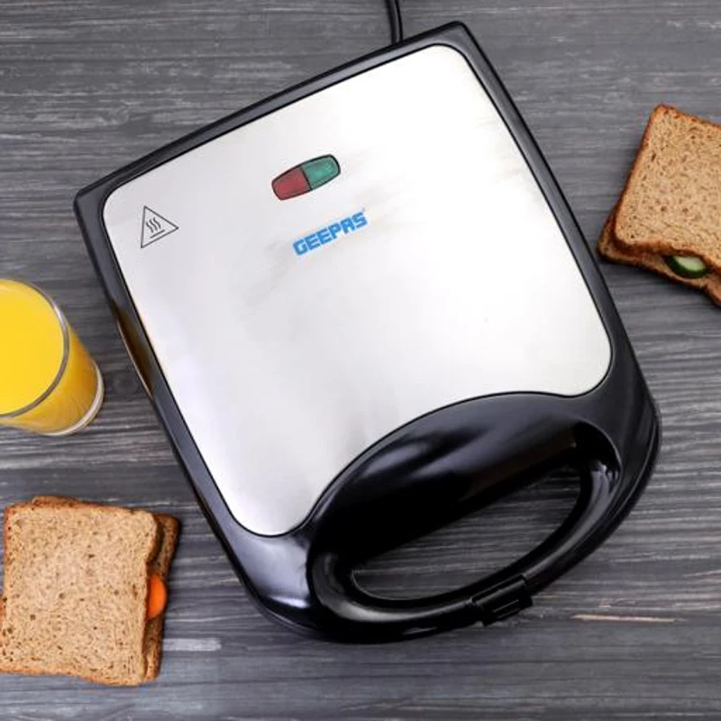 Geepas 4-Slice Sandwich Maker GST5391