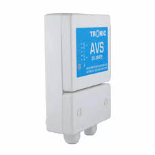 Klass single phase and three phase auto voltage protectors for sale on yoola.ug